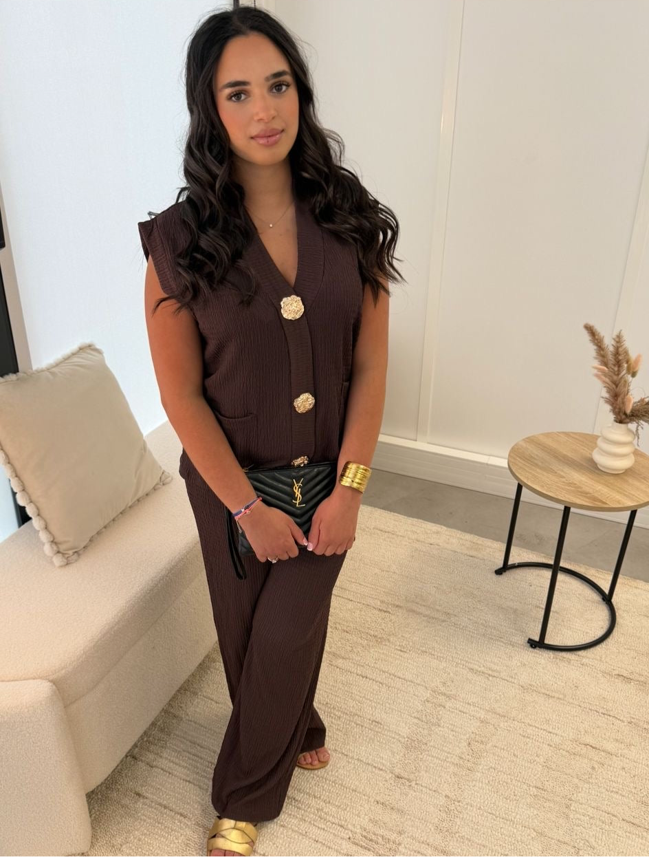 Ensemble Yara marron