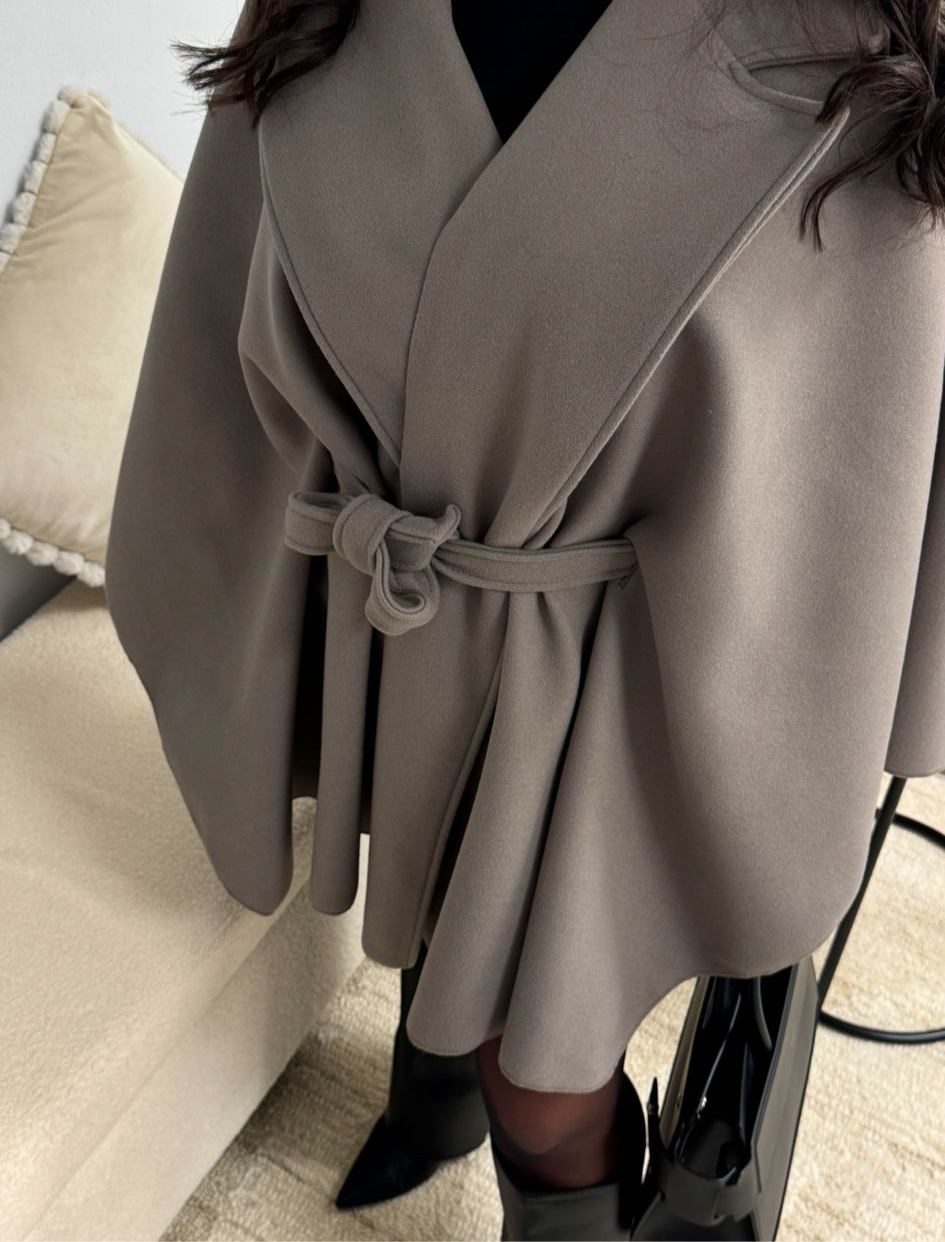 Cape Iris taupe