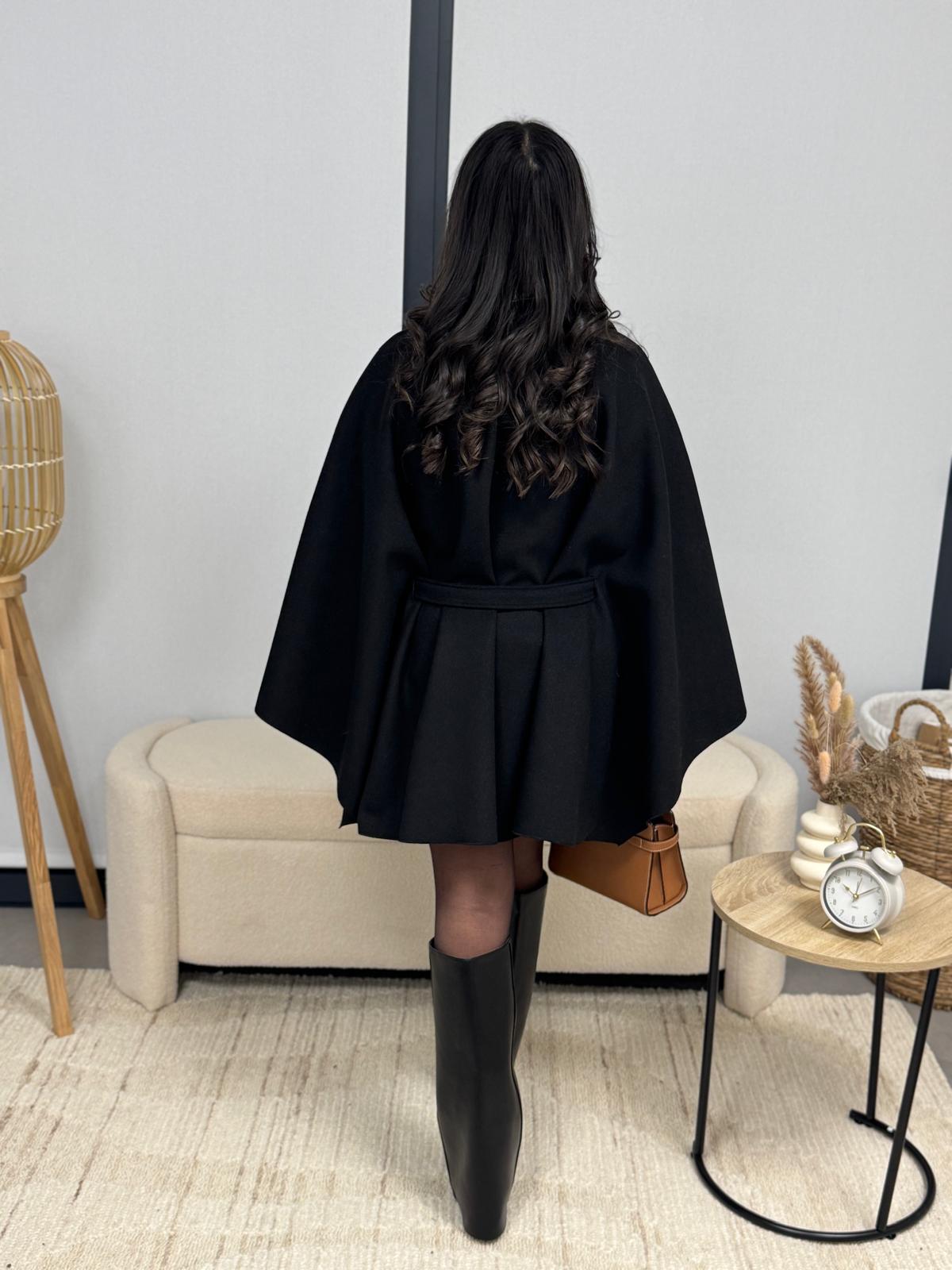 Cape Iris noir