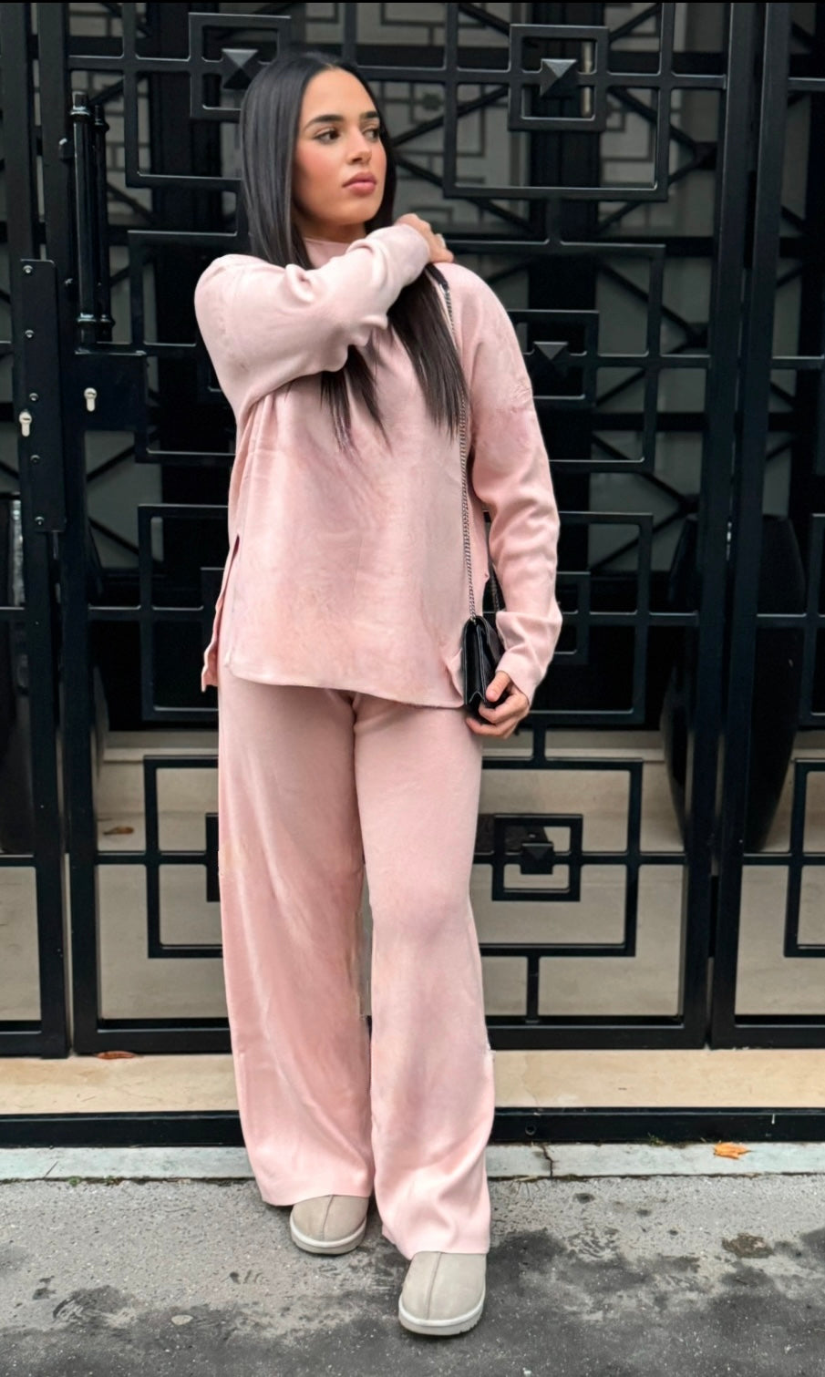 Ensemble Alya rose